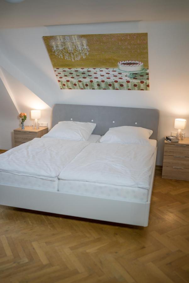 Biohotel Schloss Kirchberg Kirchberg an der Jagst Buitenkant foto